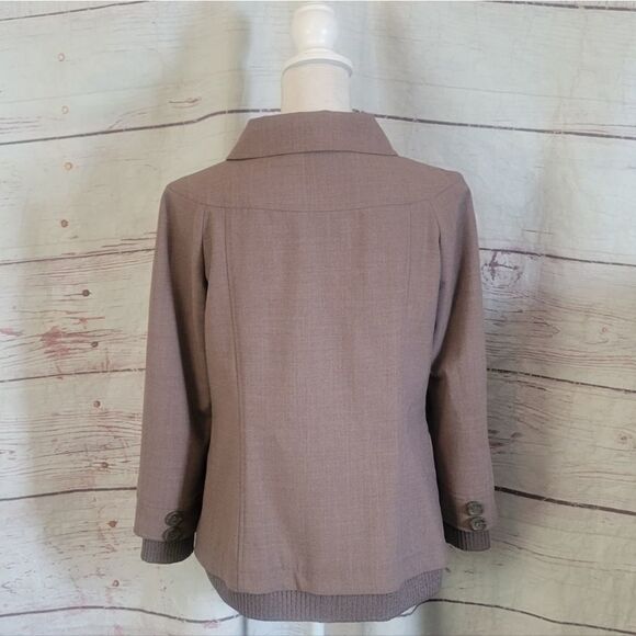 St. John Sport Button Front Ribbed Cuff Jacket Size Small - Picture 2 of 7